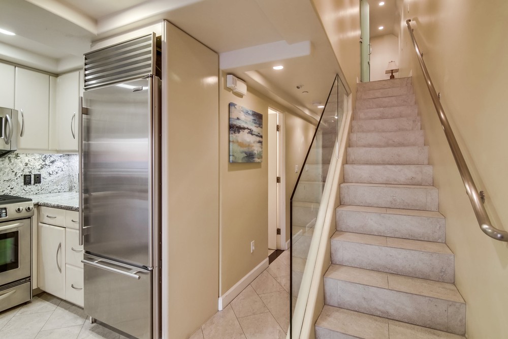 Virtual tour photo 67 of 95 for 3607 Ocean Front Walk