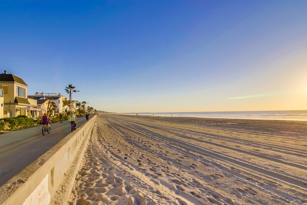 Virtual tour photo 84 of 95 for 3607 Ocean Front Walk