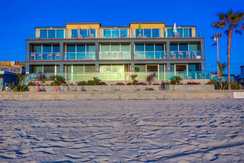 Virtual tour photo 1 of 38 for 3607 Ocean Front Walk