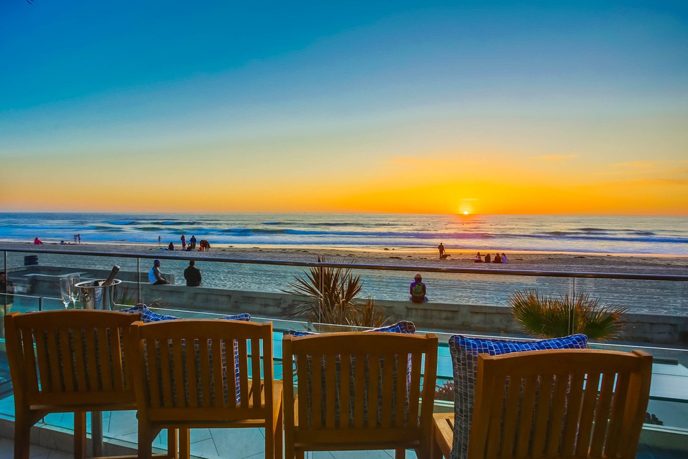 Virtual tour photo 28 of 38 for 3607 Ocean Front Walk