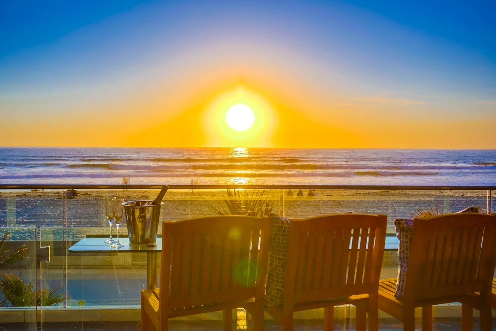 Virtual tour photo 36 of 38 for 3607 Ocean Front Walk