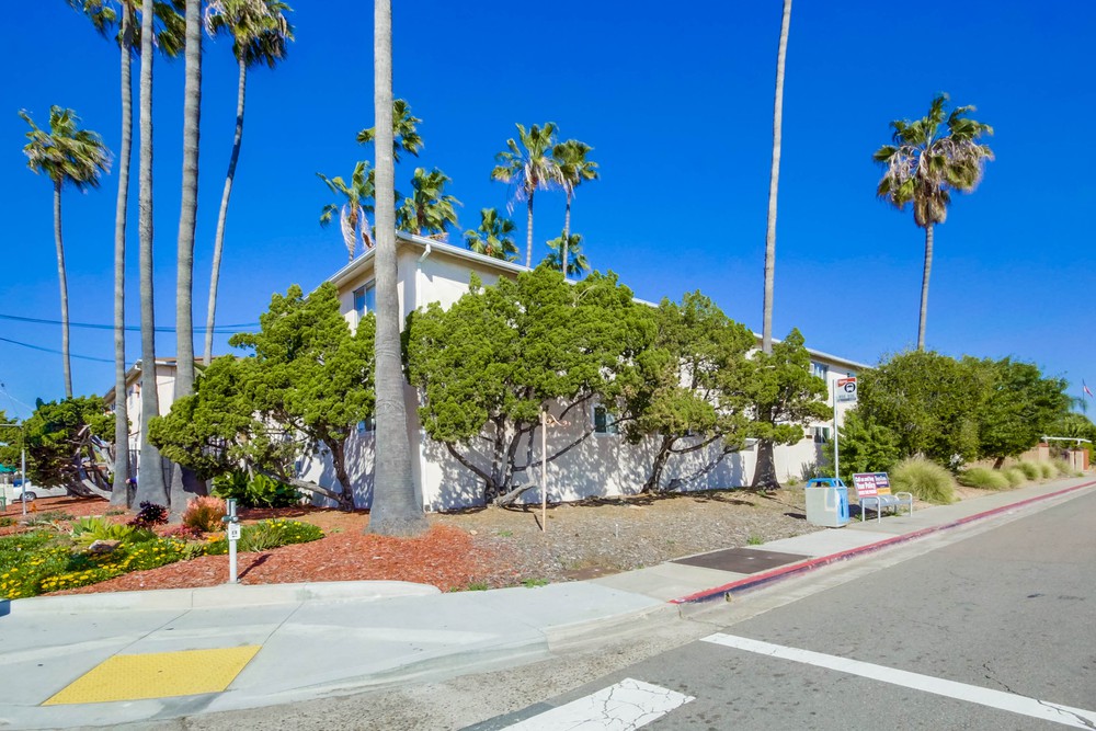 Virtual tour photo 4 of 36 for 3609 1/2 Billman St