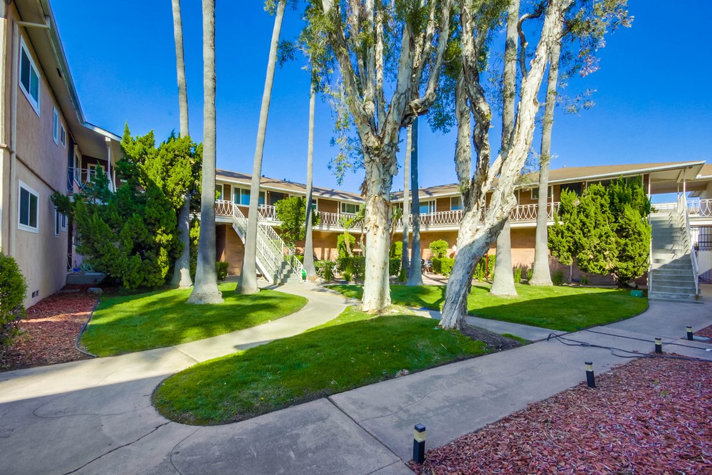 Virtual tour photo 10 of 36 for 3609 1/2 Billman St