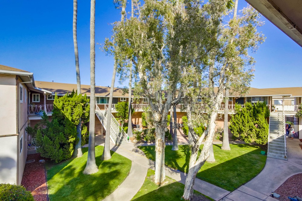 Virtual tour photo 11 of 36 for 3609 1/2 Billman St