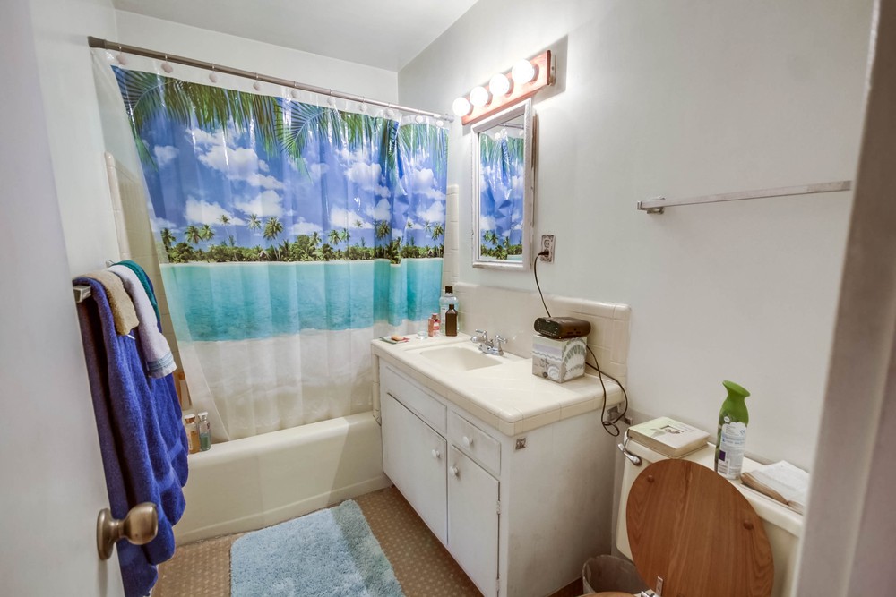 Virtual tour photo 29 of 36 for 3609 1/2 Billman St