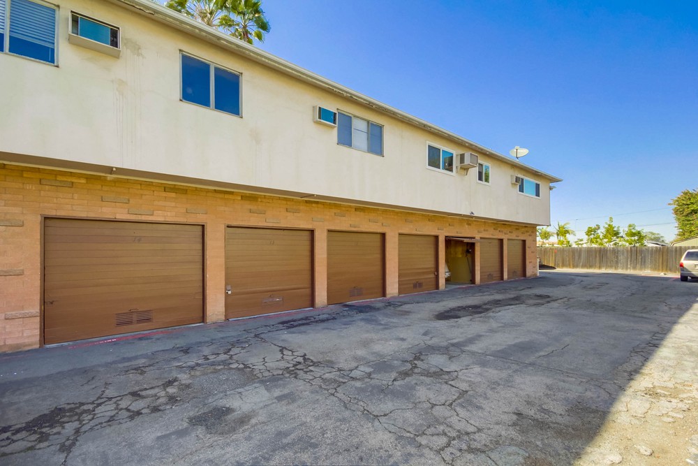 Virtual tour photo 34 of 36 for 3609 1/2 Billman St
