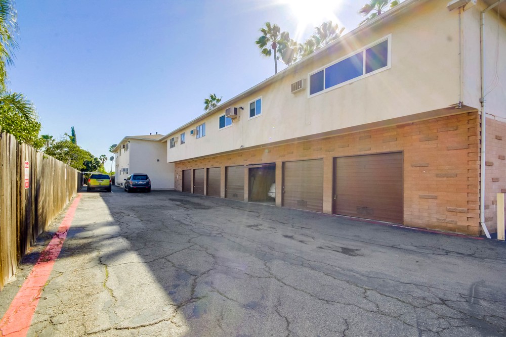 Virtual tour photo 35 of 36 for 3609 1/2 Billman St