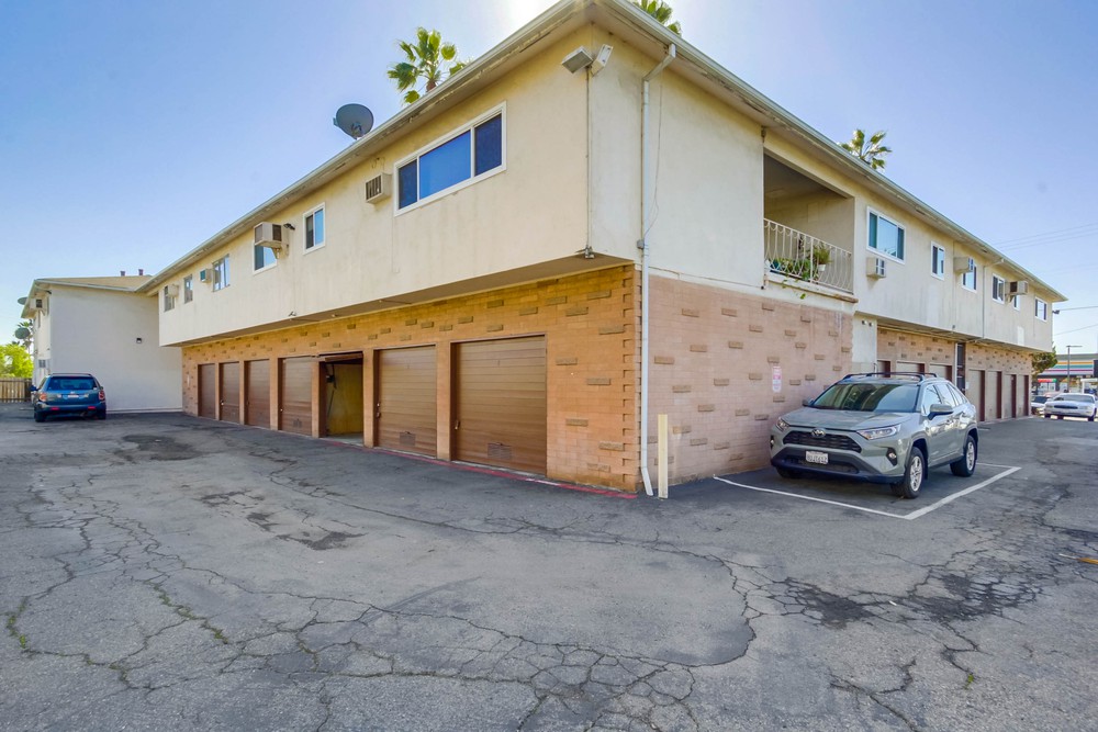 Virtual tour photo 36 of 36 for 3609 1/2 Billman St