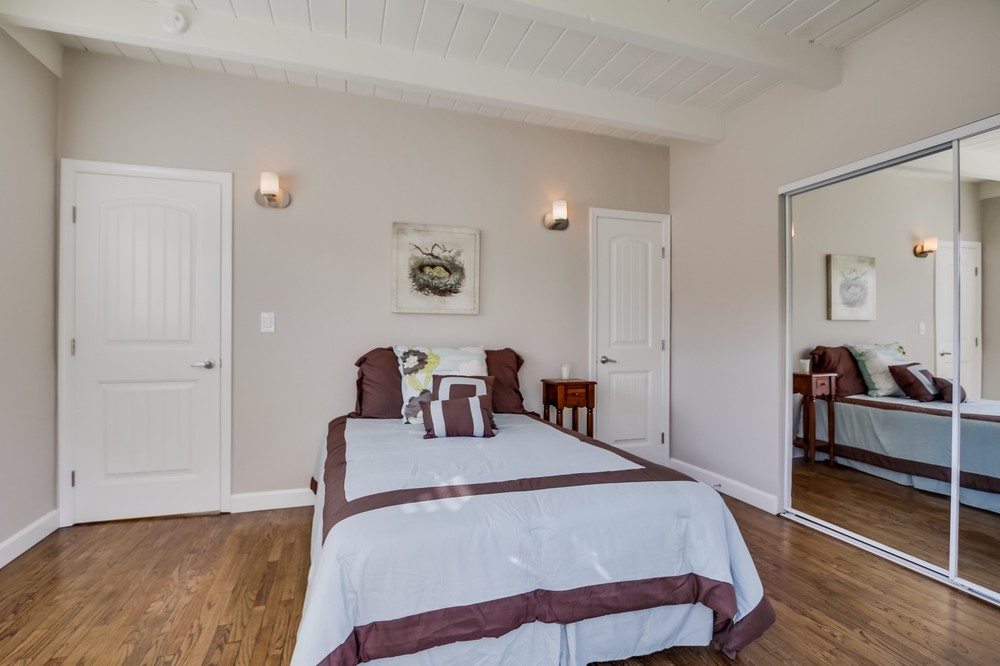 Virtual tour photo 23 of 45 for 3609 Ethan Allen Avenue