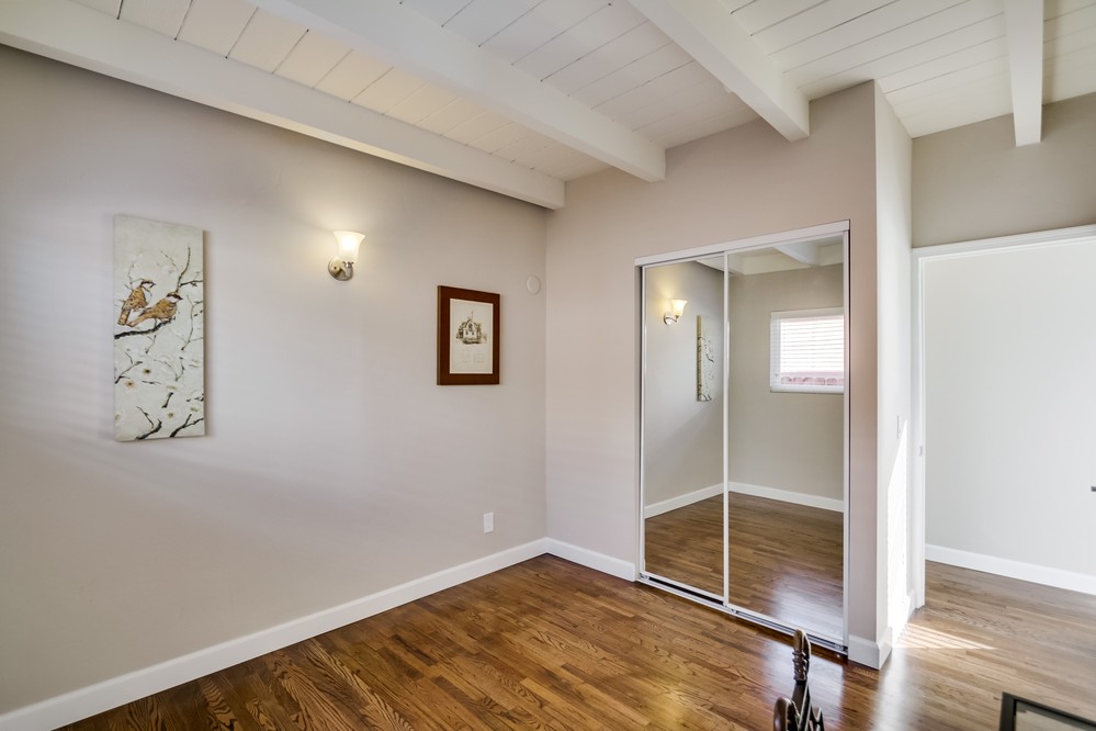 Virtual tour photo 31 of 45 for 3609 Ethan Allen Avenue