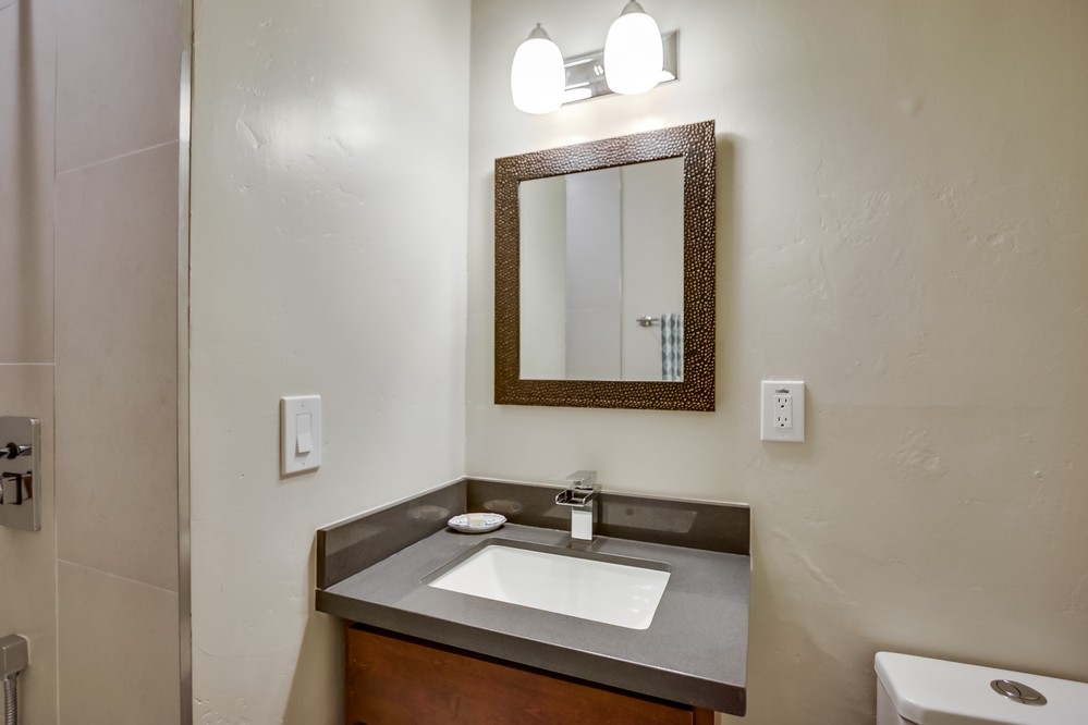 Virtual tour photo 32 of 45 for 3609 Ethan Allen Avenue