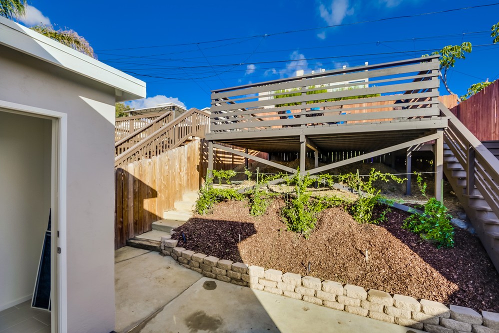 Virtual tour photo 35 of 45 for 3609 Ethan Allen Avenue