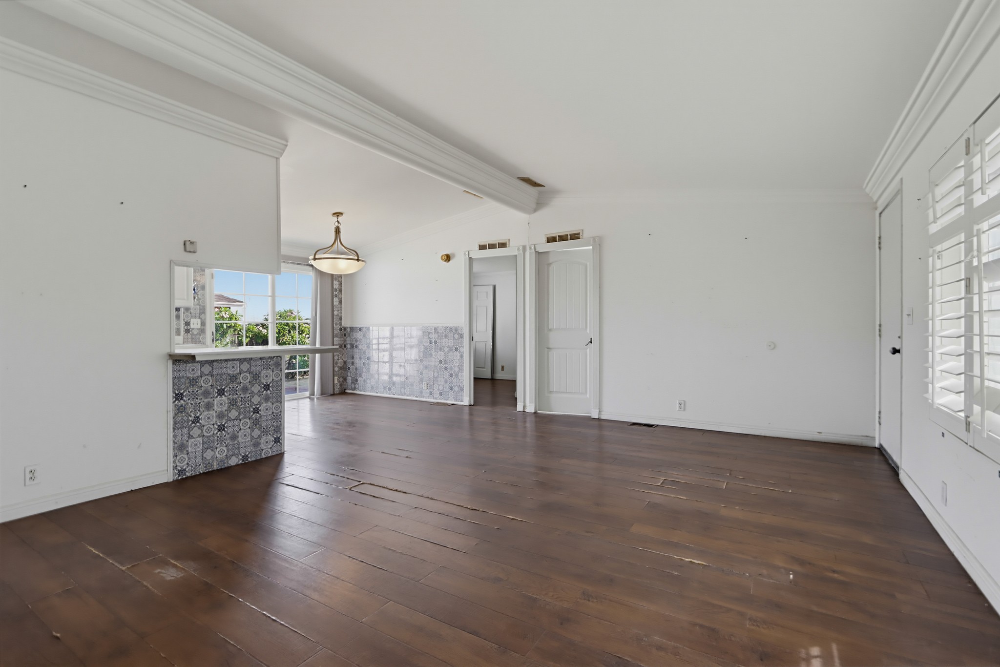 Virtual tour photo 7 of 45 for 361 Morehouse Pl