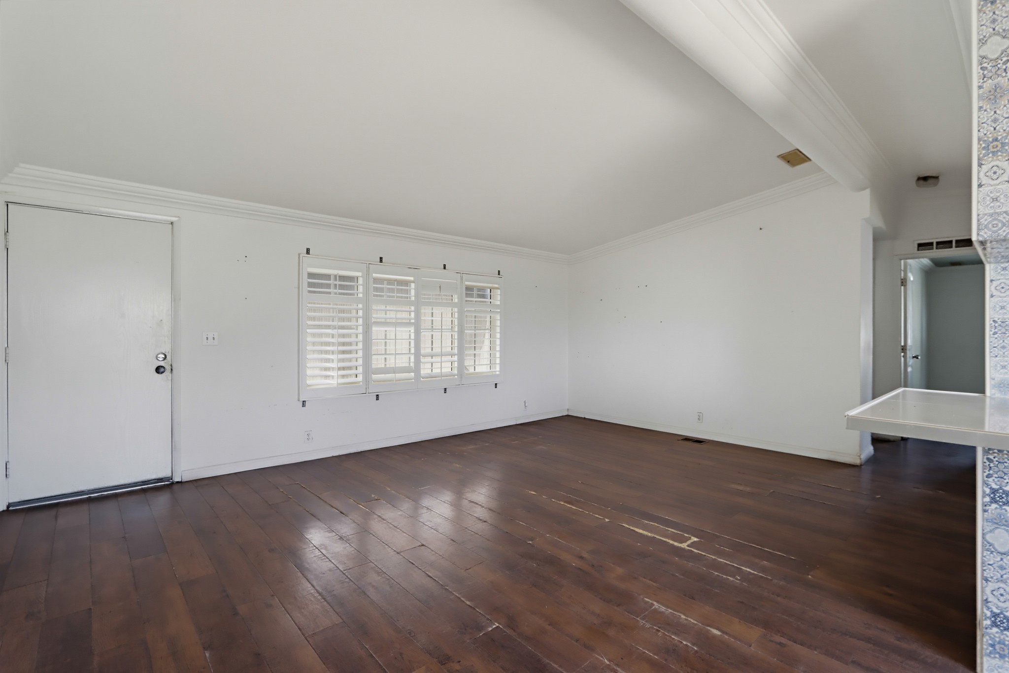 Virtual tour photo 10 of 45 for 361 Morehouse Pl