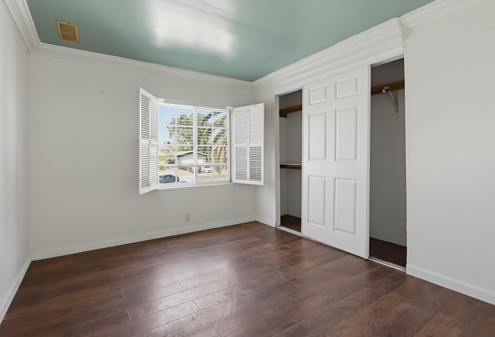 Virtual tour photo 24 of 45 for 361 Morehouse Pl
