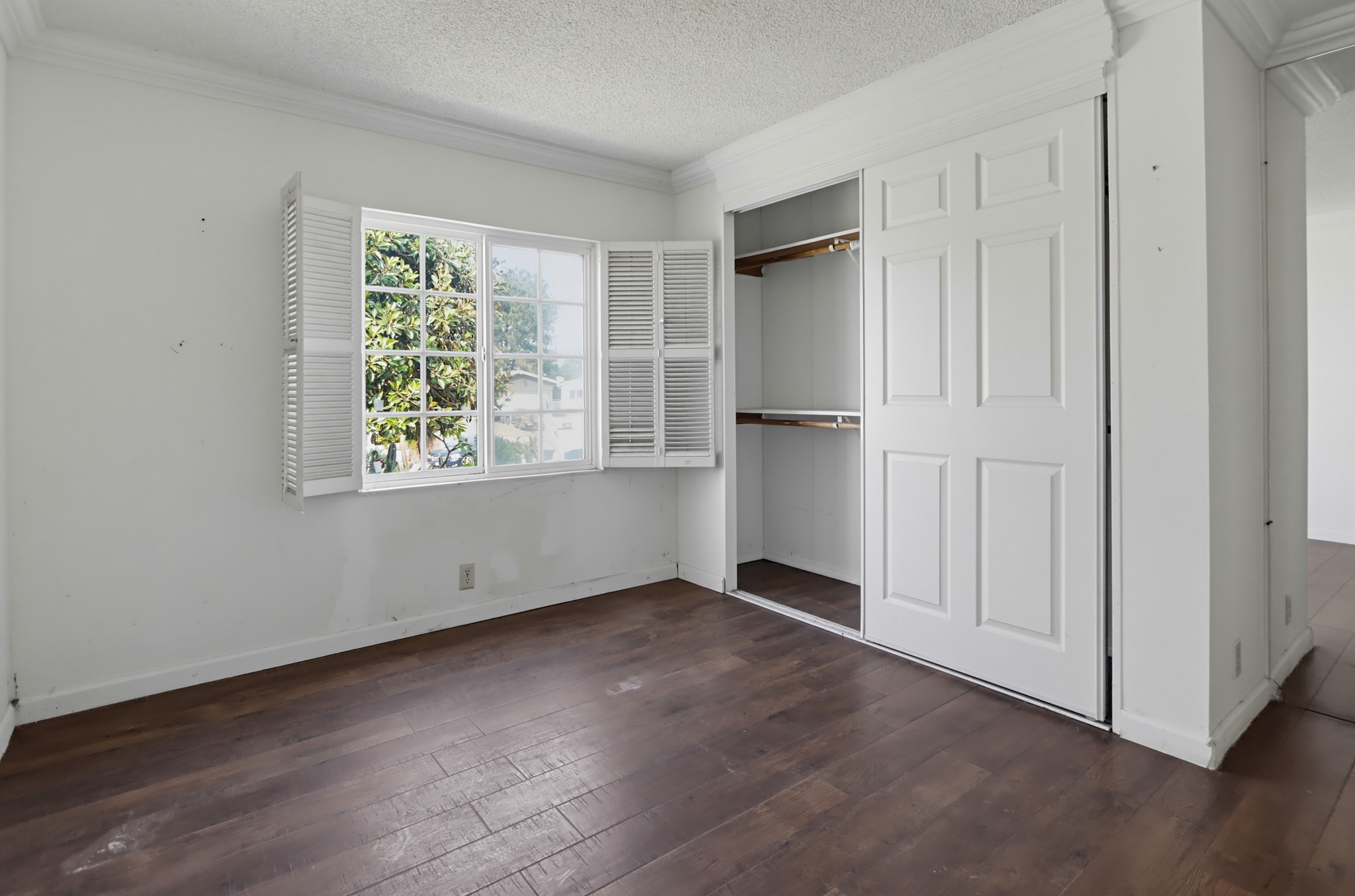 Virtual tour photo 27 of 45 for 361 Morehouse Pl