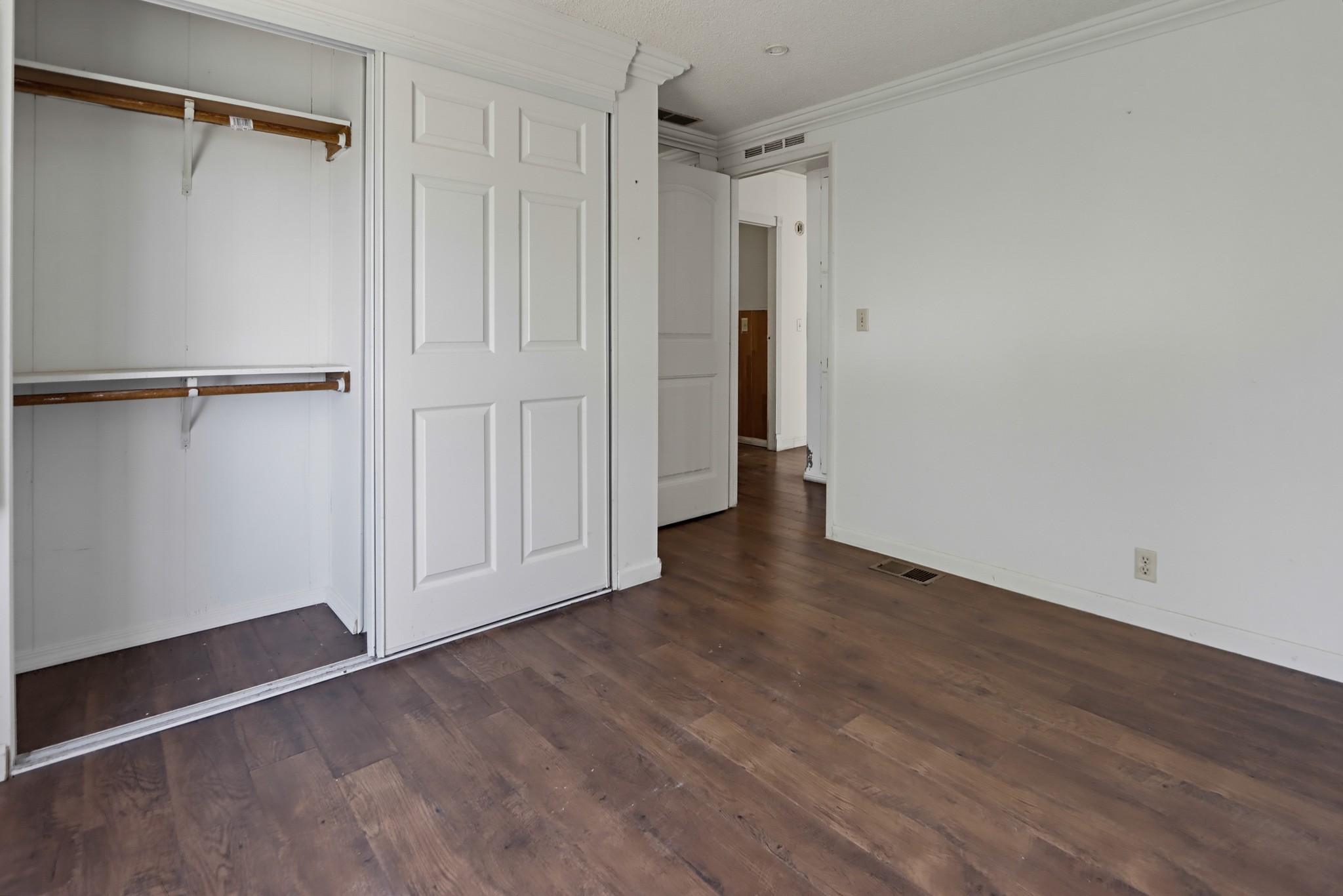 Virtual tour photo 28 of 45 for 361 Morehouse Pl