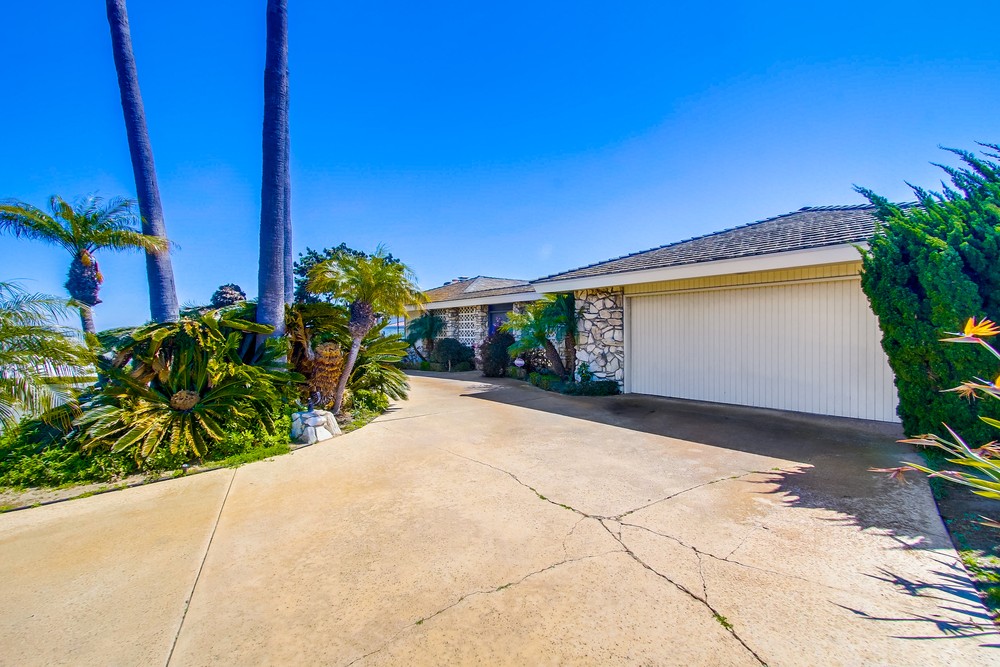 Virtual tour photo 6 of 79 for 3611 Fenelon St