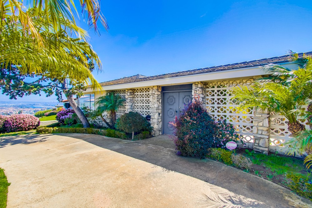 Virtual tour photo 9 of 79 for 3611 Fenelon St