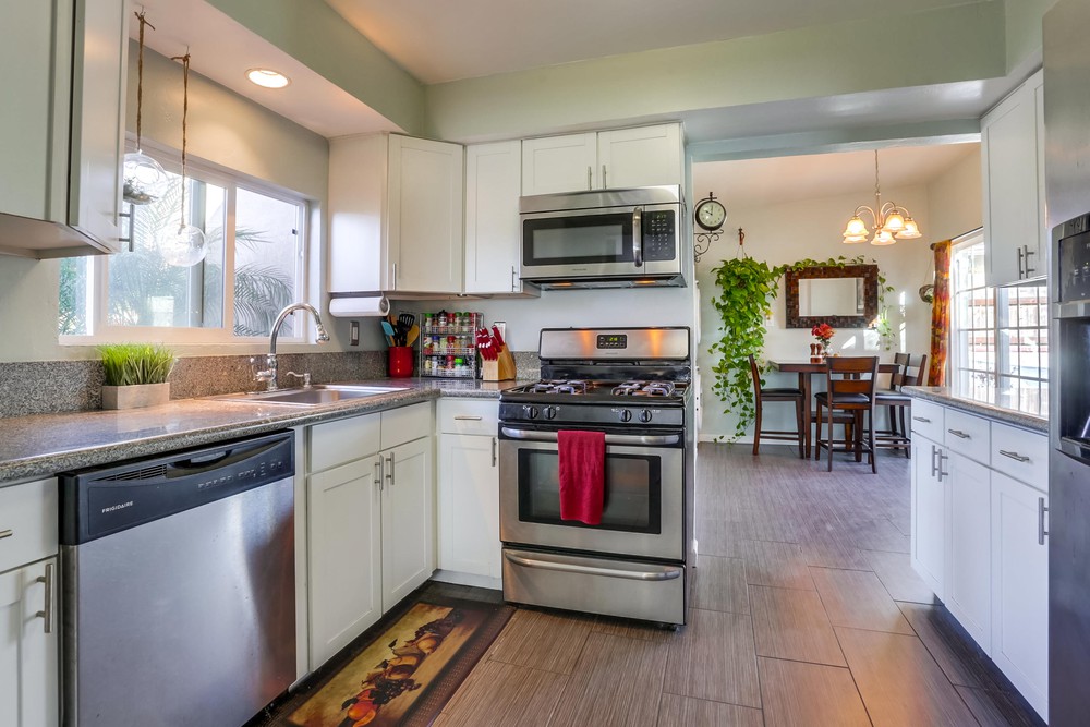 Virtual tour photo 10 of 23 for 3611 Florence St