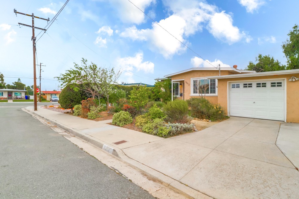 Virtual tour photo 4 of 46 for 3612 Spa St
