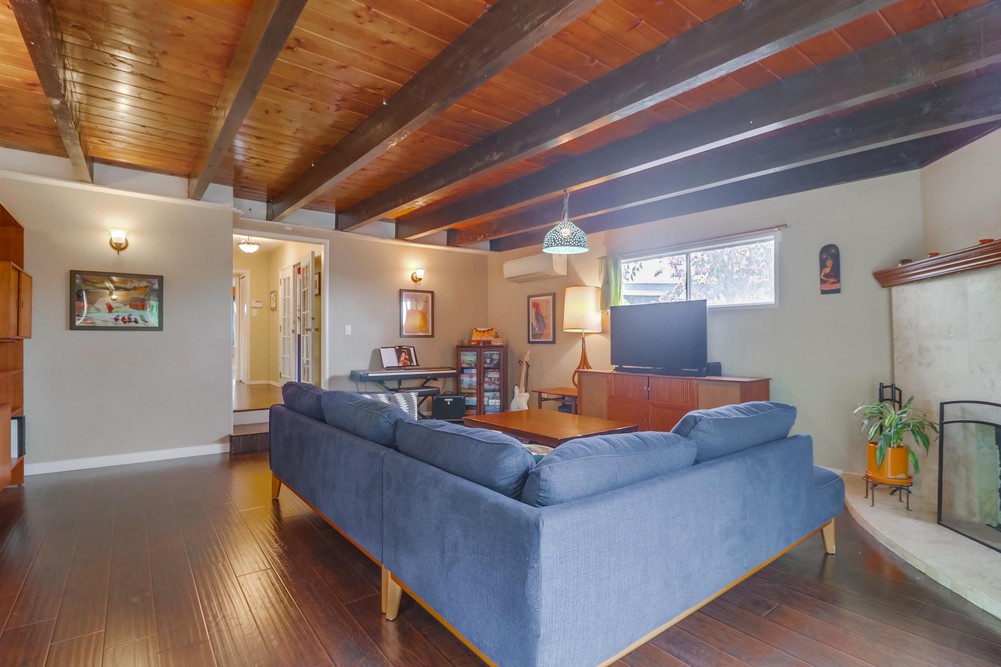 Virtual tour photo 8 of 46 for 3612 Spa St