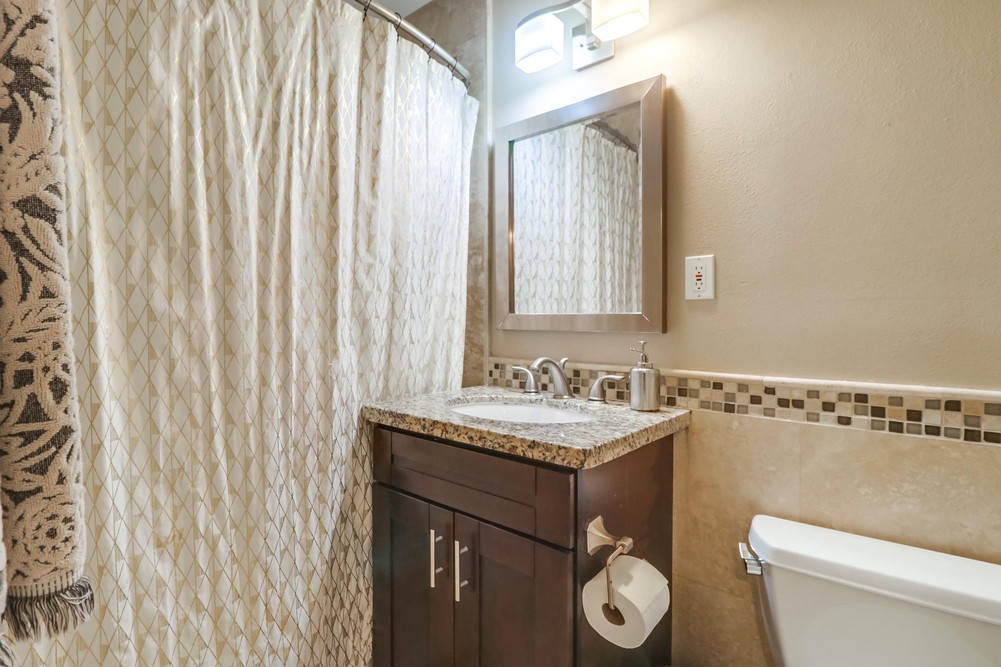 Virtual tour photo 34 of 46 for 3612 Spa St