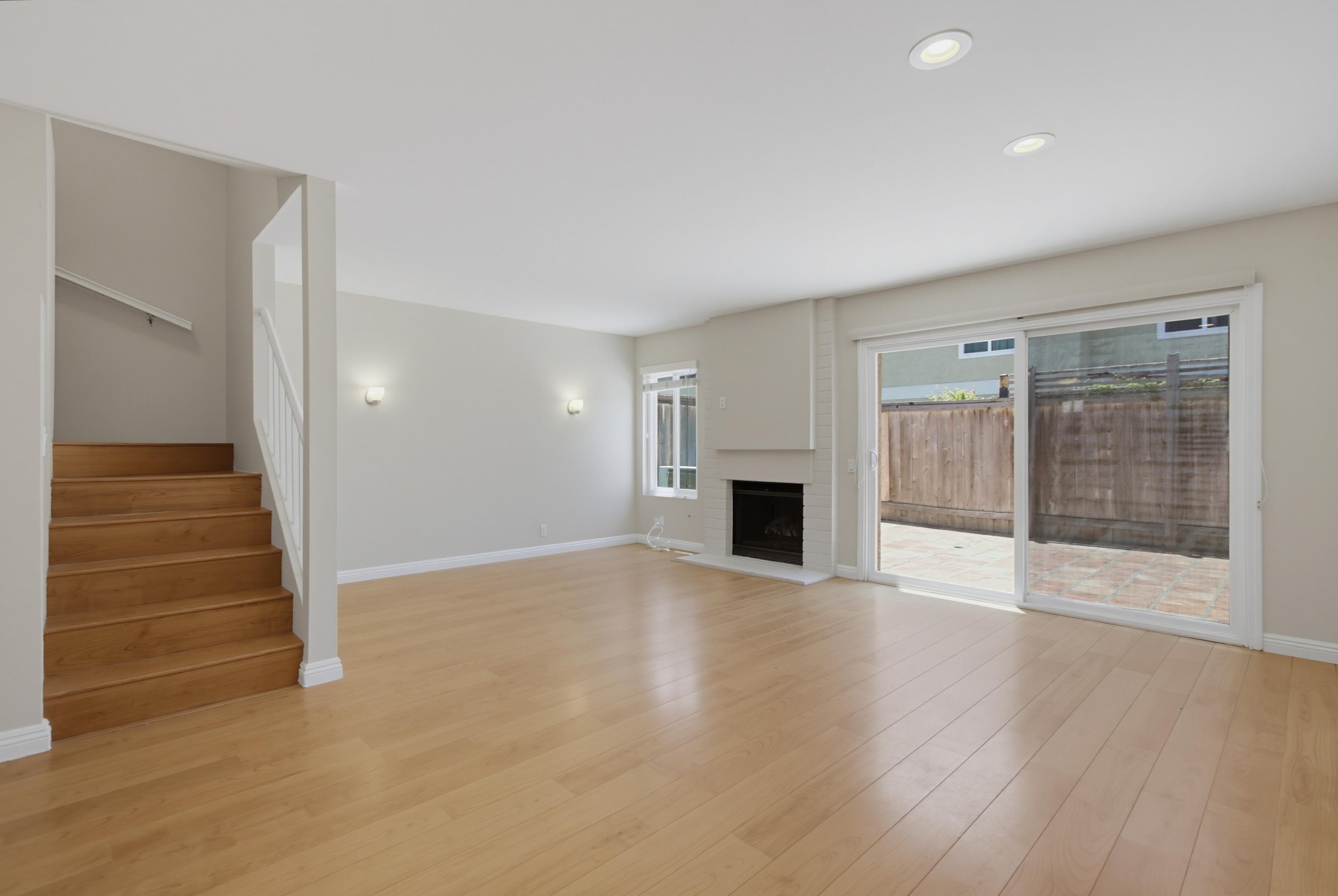 Virtual tour photo 7 of 43 for 3614 Caminito Carmel Landing