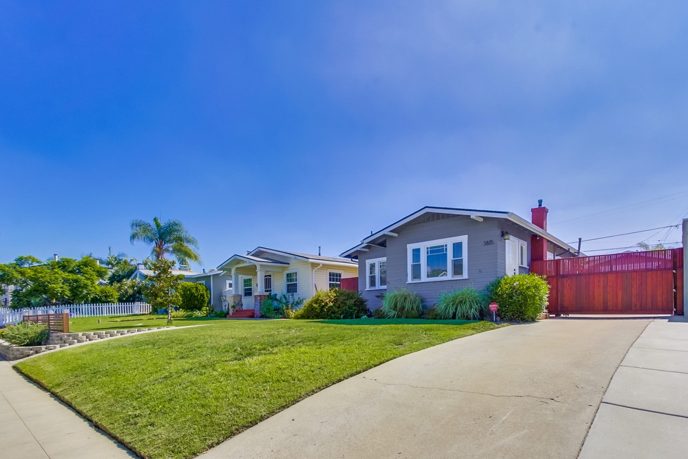 Virtual tour photo 3 of 31 for 3615 Arizona Street