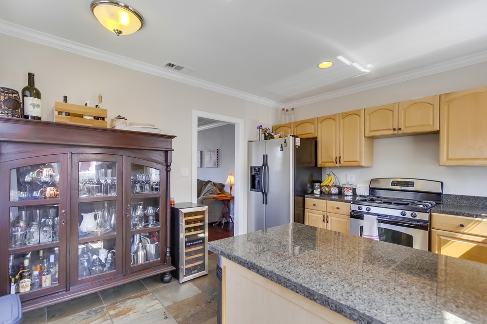 Virtual tour photo 13 of 31 for 3615 Arizona Street
