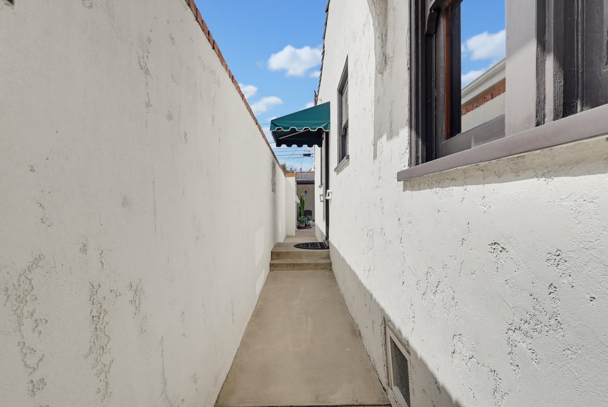 Virtual tour photo 42 of 69 for 3615 Falcon Ave
