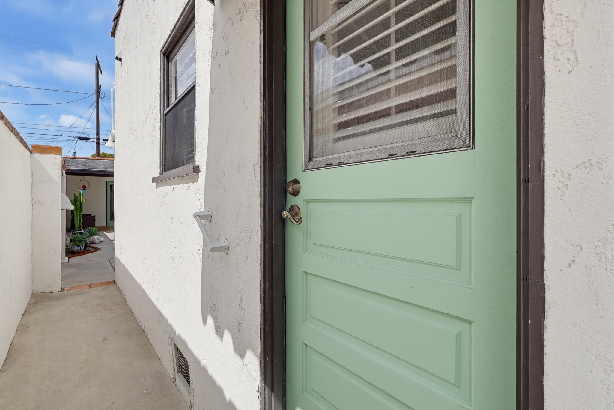 Virtual tour photo 43 of 69 for 3615 Falcon Ave