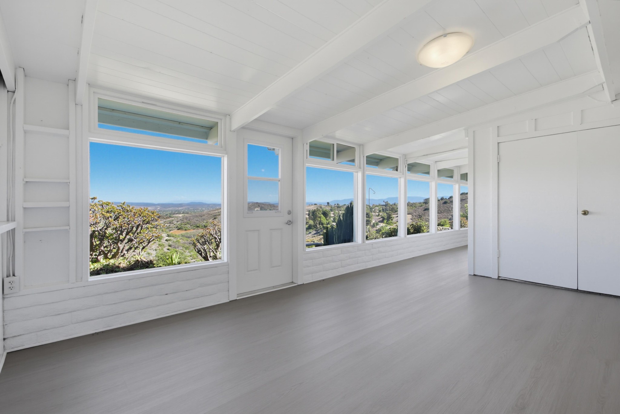 Virtual tour photo 35 of 62 for 3615 Vista Bella