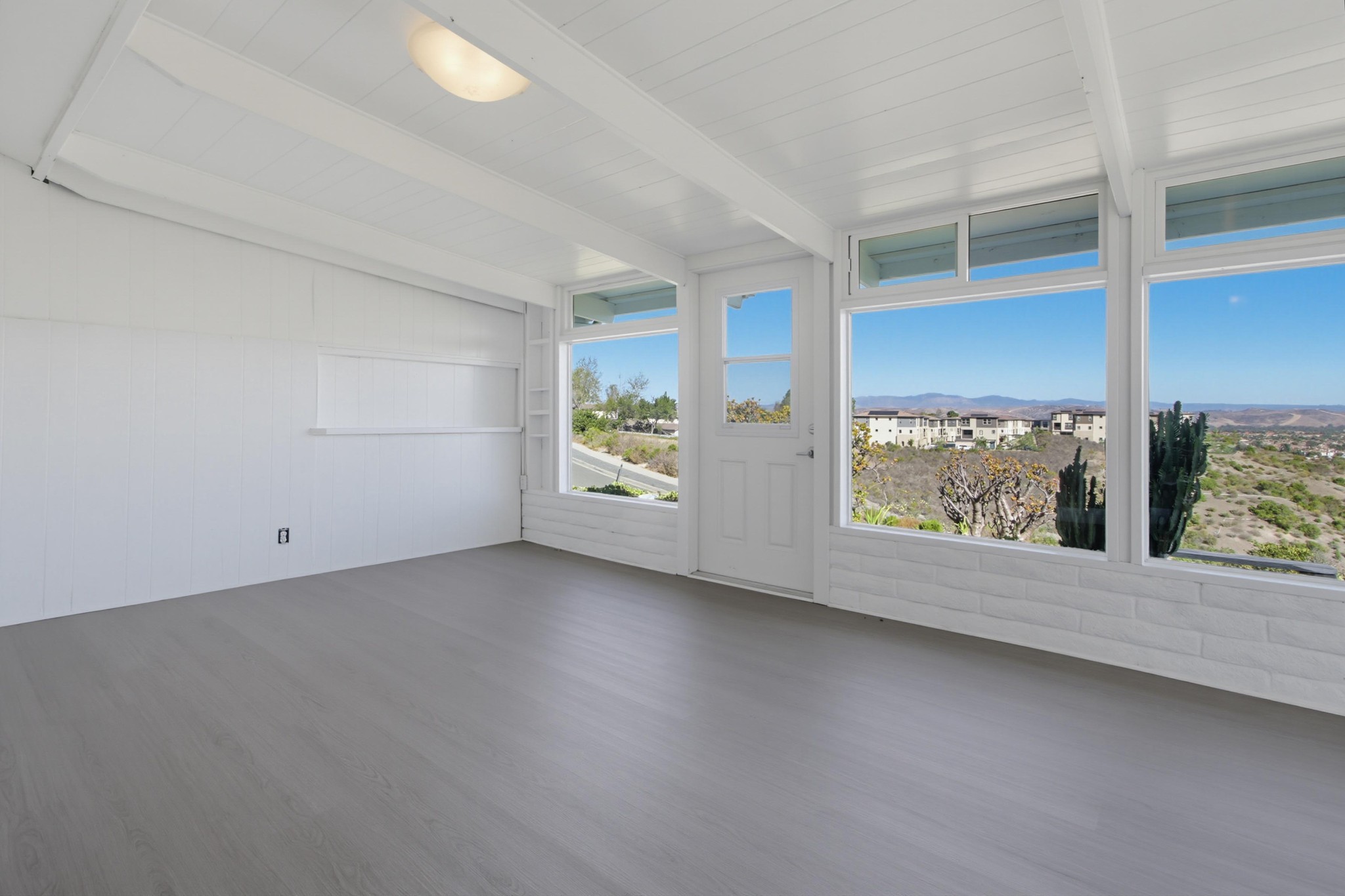 Virtual tour photo 36 of 62 for 3615 Vista Bella