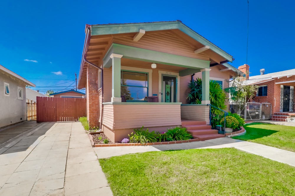 Virtual tour photo 5 of 48 for 3618 36th St