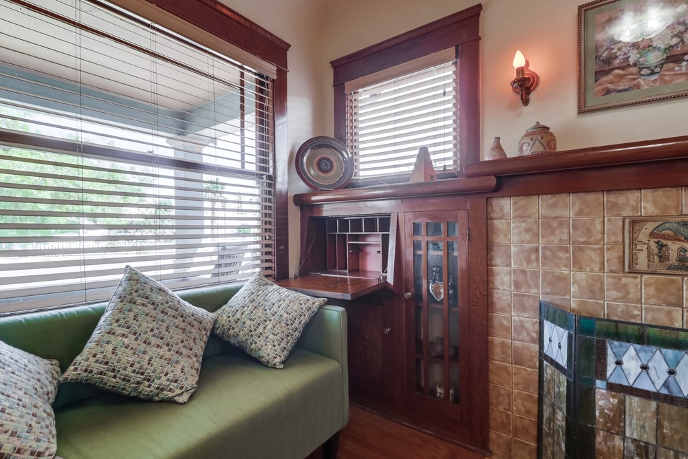 Virtual tour photo 12 of 48 for 3618 36th St