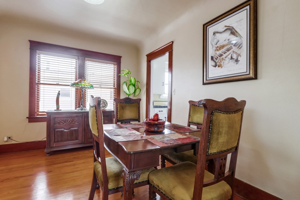 Virtual tour photo 13 of 48 for 3618 36th St