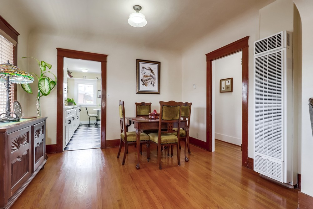 Virtual tour photo 14 of 48 for 3618 36th St