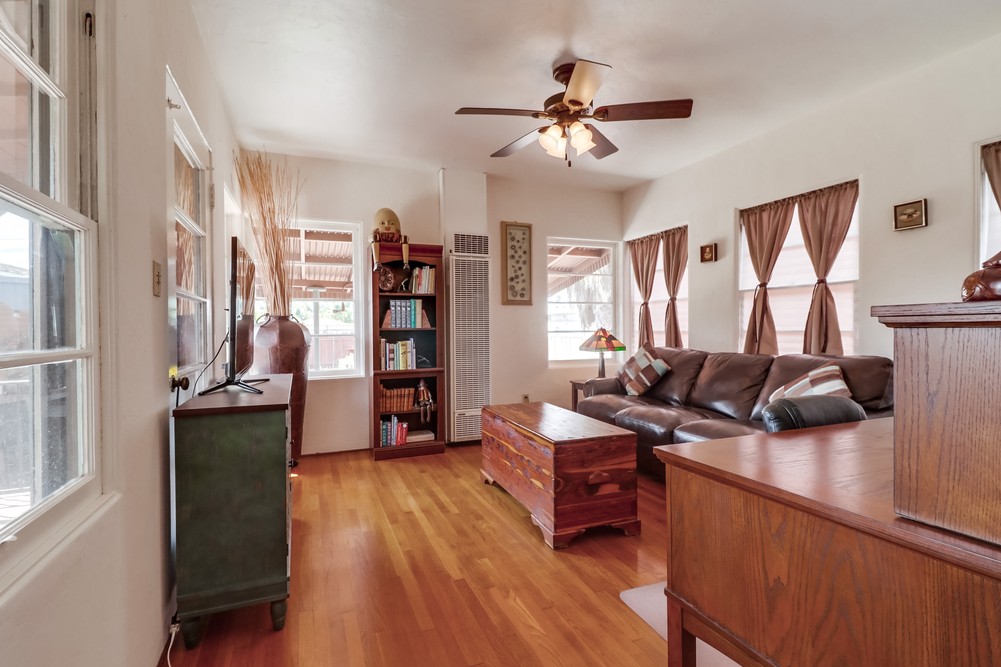 Virtual tour photo 28 of 48 for 3618 36th St