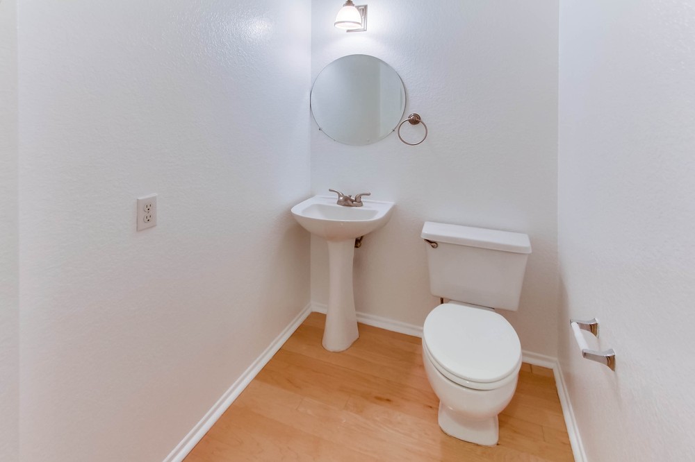 Virtual tour photo 19 of 38 for 3619 Florida Street #3
