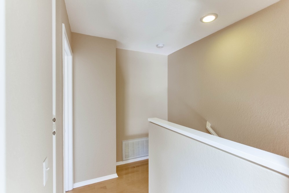Virtual tour photo 21 of 38 for 3619 Florida Street #3