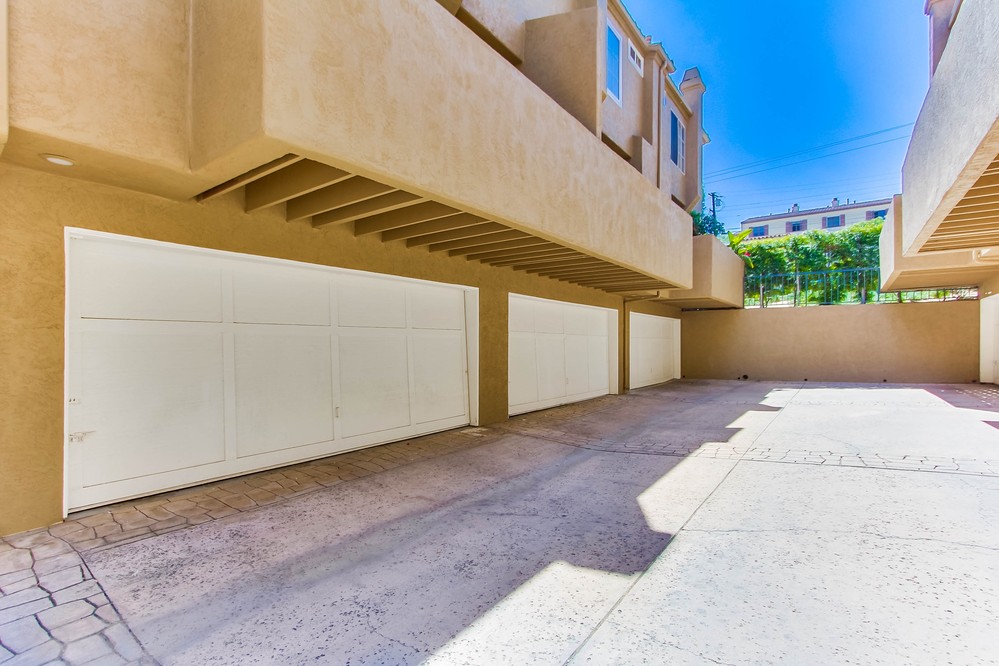 Virtual tour photo 36 of 38 for 3619 Florida Street #3