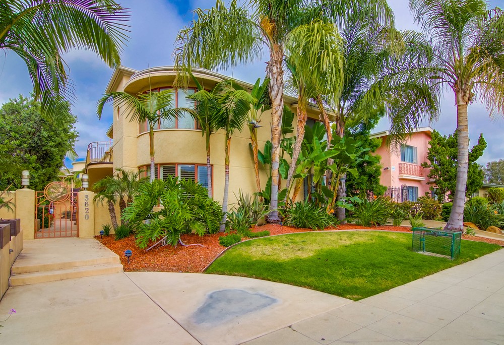 Virtual tour photo 1 of 27 for 3620 Park Blvd