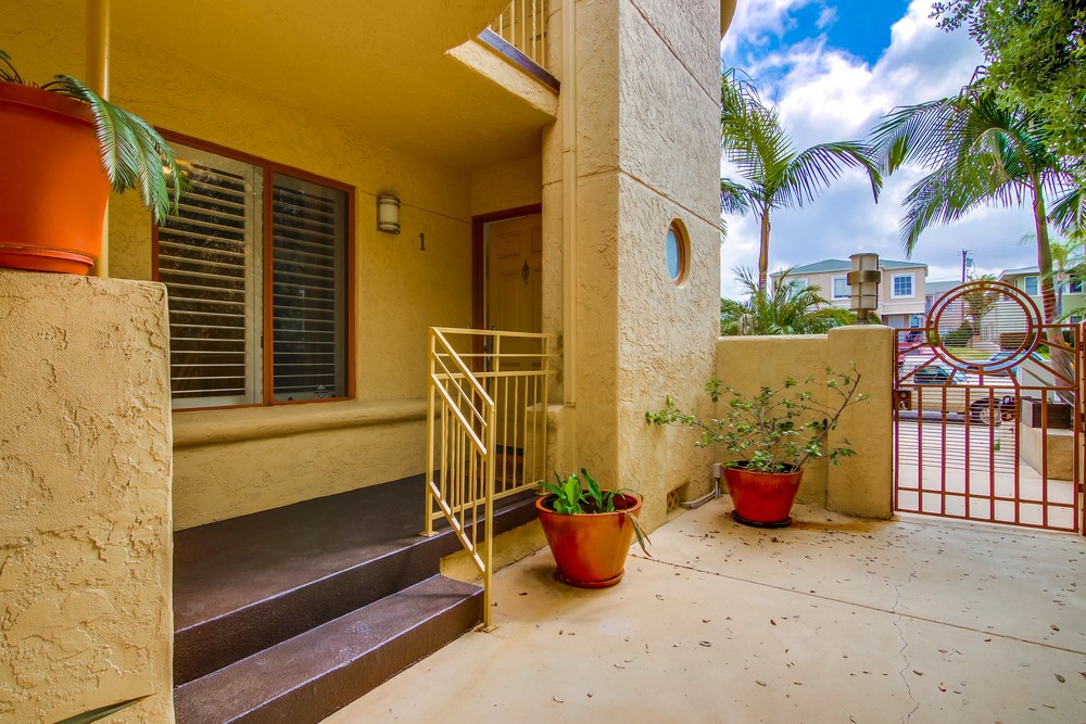Virtual tour photo 5 of 27 for 3620 Park Blvd