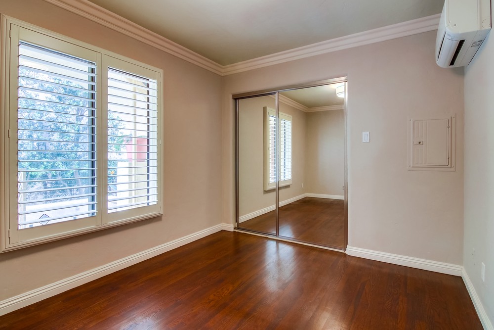 Virtual tour photo 21 of 27 for 3620 Park Blvd