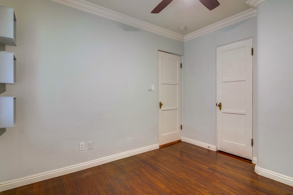 Virtual tour photo 23 of 27 for 3620 Park Blvd