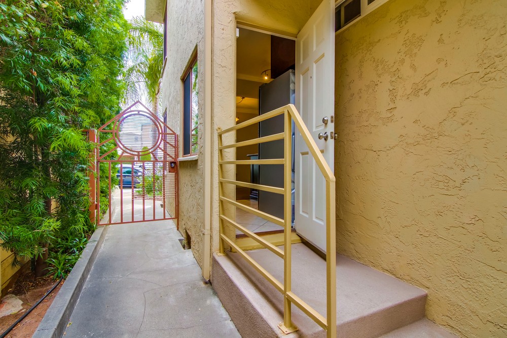 Virtual tour photo 25 of 27 for 3620 Park Blvd