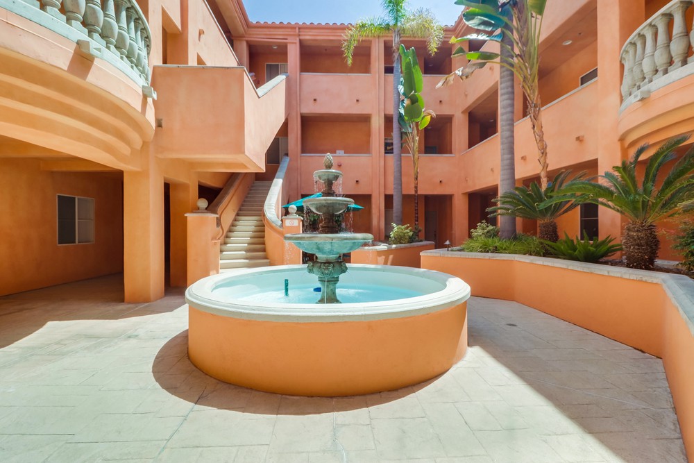 Virtual tour photo 5 of 27 for 3620 Third Ave UNIT 204