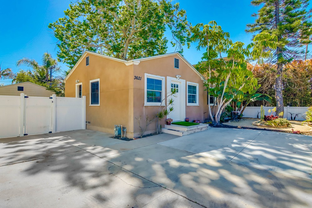 Virtual tour photo 5 of 73 for 3621 Ingraham St