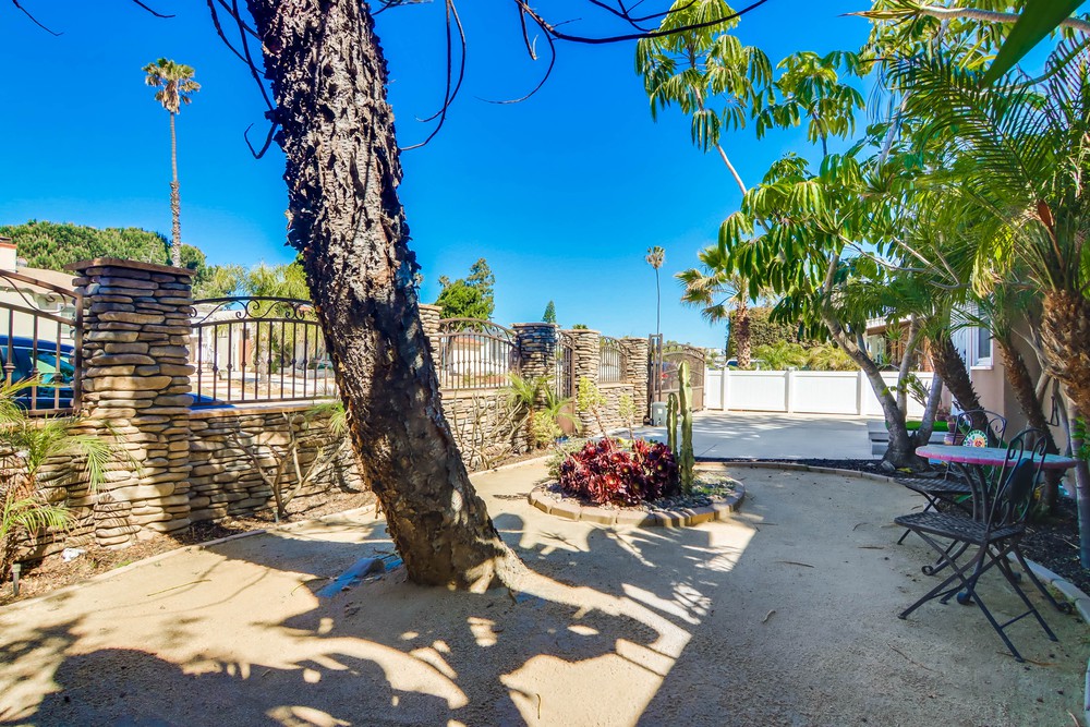 Virtual tour photo 9 of 73 for 3621 Ingraham St